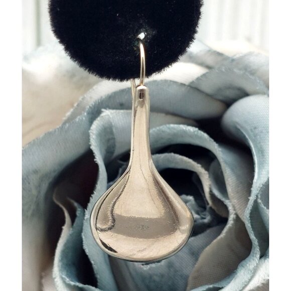 Silver Tone Long Hook Pierced Drop Dangle Earrings 1.5" - Picture 6 of 9